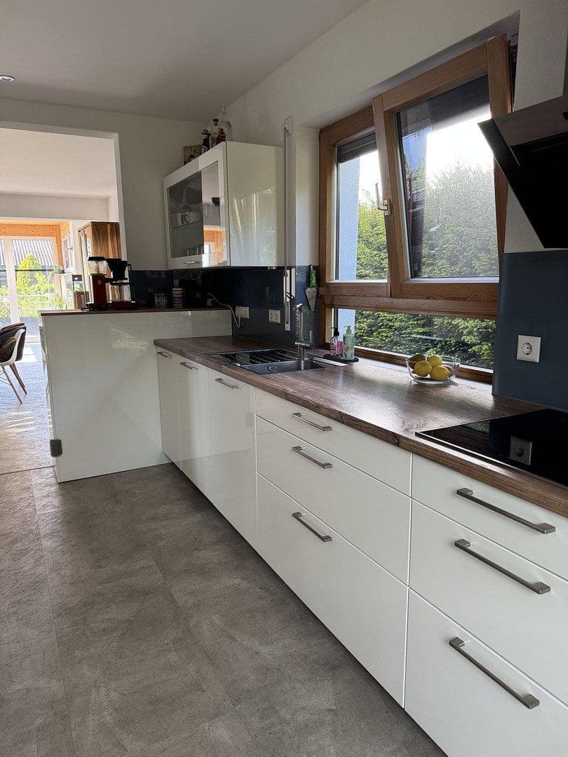 Prodej domu 186 m², pozemek 756 m², Herrenberg, Bádensko-Württembersko Prodej domu 186 m², pozemek 756 m², Herrenberg, Bádensko-Württembersko