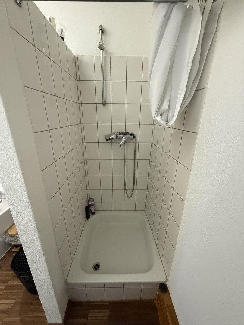 Pronájem kanceláře 91 m², Rosenstr. 1, Schwäbisch Gmünd, Bádensko-Württembersko Pronájem kanceláře 91 m², Rosenstr. 1, Schwäbisch Gmünd, Bádensko-Württembersko