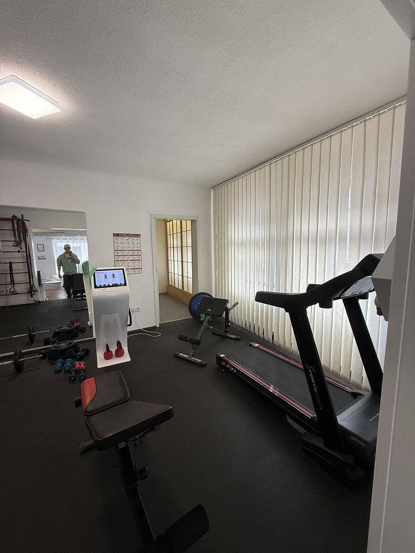Pronájem kanceláře 91 m², Rosenstr. 1, Schwäbisch Gmünd, Bádensko-Württembersko Pronájem kanceláře 91 m², Rosenstr. 1, Schwäbisch Gmünd, Bádensko-Württembersko