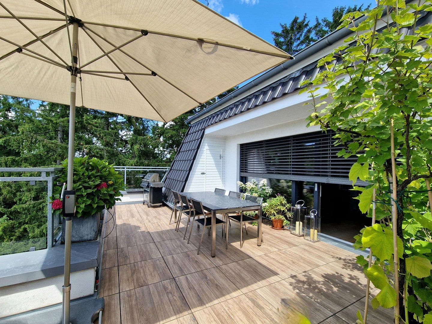 Prodej bytu 4+1 129 m², Hamburg, Hamburg Prodej bytu 4+1 129 m², Hamburg, Hamburg