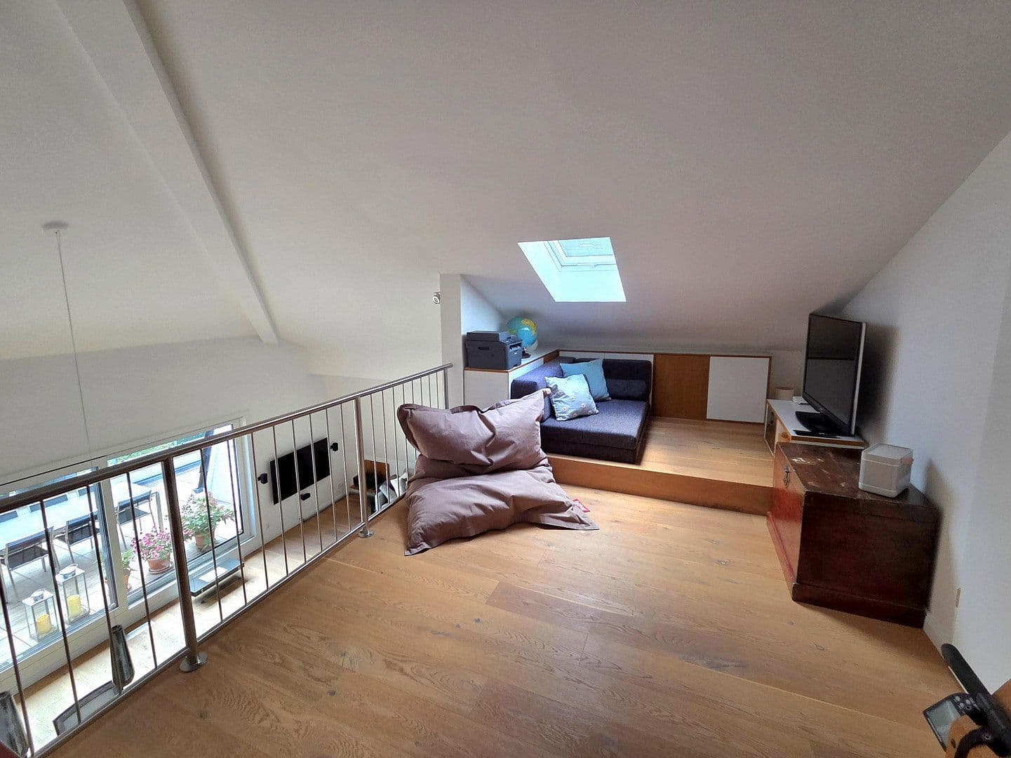 Prodej bytu 4+1 129 m², Hamburg, Hamburg Prodej bytu 4+1 129 m², Hamburg, Hamburg
