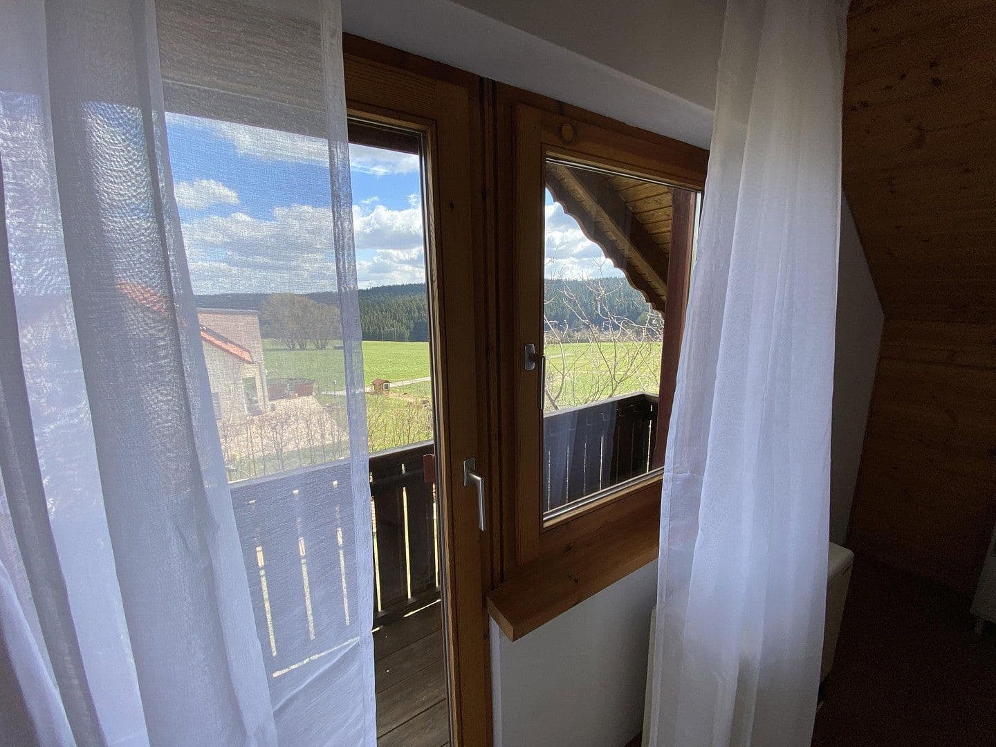 Pronájem bytu 2+1 75 m², Freudenstadt, Bádensko-Württembersko Pronájem bytu 2+1 75 m², Freudenstadt, Bádensko-Württembersko
