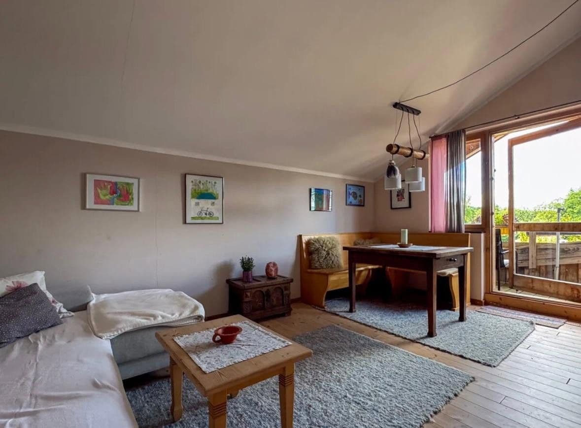 Prodej kanceláře 560 m², Frasdorf, Bavorsko Prodej kanceláře 560 m², Frasdorf, Bavorsko