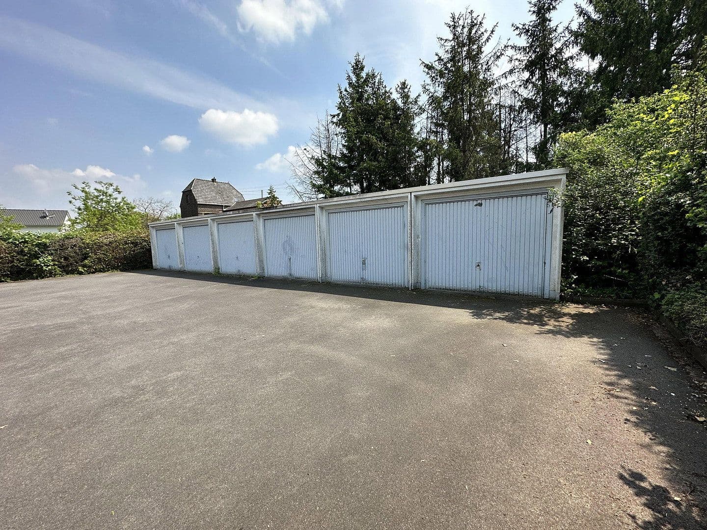 Pronájem garáže, Niederpleiser Strasse 93, Sankt Augustin, Severní Porýní-Vestfálsko Pronájem garáže, Niederpleiser Strasse 93, Sankt Augustin, Severní Porýní-Vestfálsko