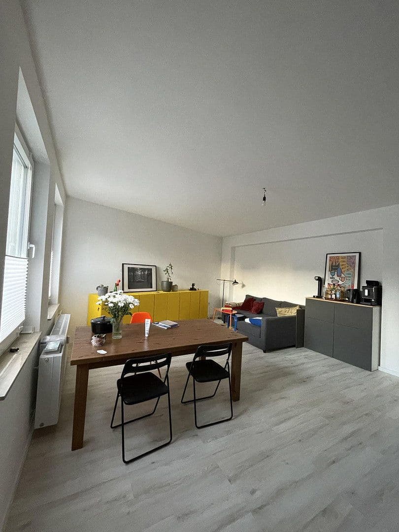 Pronájem bytu 4+1 105 m², Hohe Straße 16, Dortmund, Severní Porýní-Vestfálsko Pronájem bytu 4+1 105 m², Hohe Straße 16, Dortmund, Severní Porýní-Vestfálsko