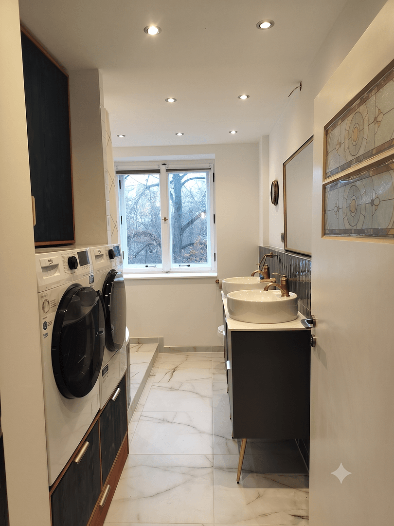 Prodej bytu 3+kk 93 m², Berlin, Berlín Prodej bytu 3+kk 93 m², Berlin, Berlín