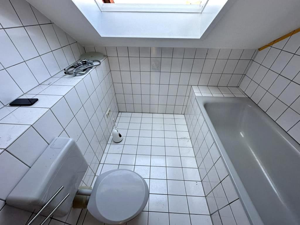 Pronájem bytu 2+1 54 m², Rhönstr. 3, Waghäusel, Bádensko-Württembersko Pronájem bytu 2+1 54 m², Rhönstr. 3, Waghäusel, Bádensko-Württembersko