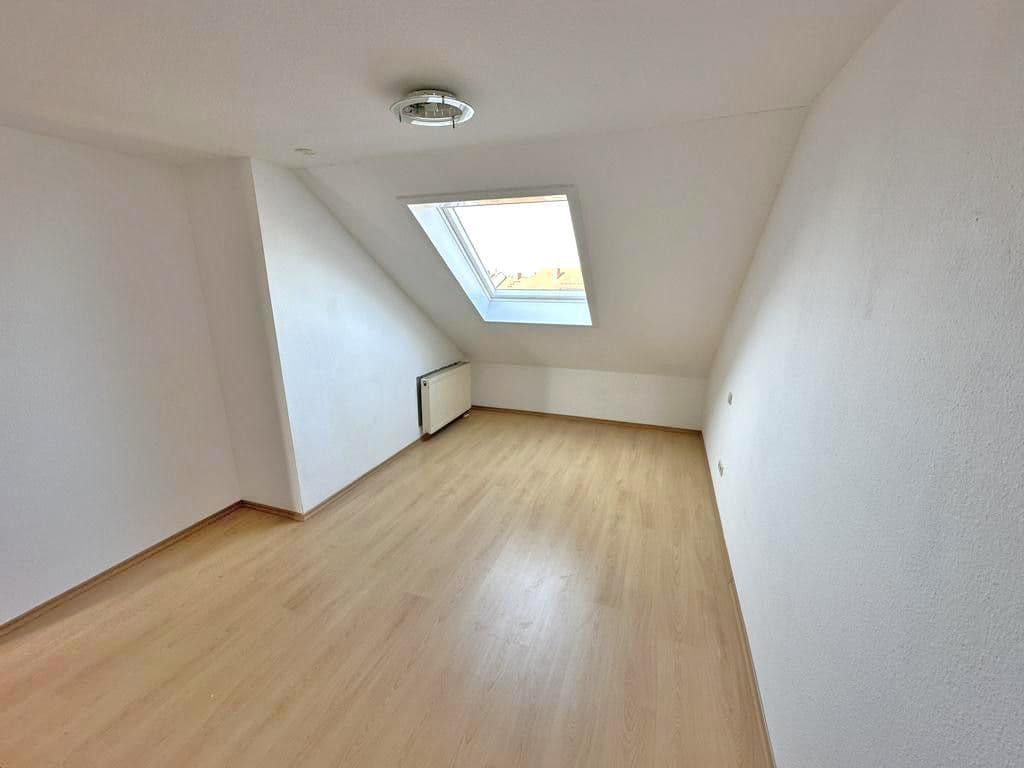 Pronájem bytu 2+1 54 m², Rhönstr. 3, Waghäusel, Bádensko-Württembersko Pronájem bytu 2+1 54 m², Rhönstr. 3, Waghäusel, Bádensko-Württembersko