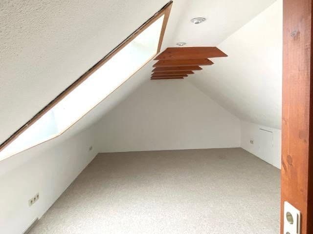 Prodej bytu 4+1 107 m², Herbrechtingen, Bádensko-Württembersko Prodej bytu 4+1 107 m², Herbrechtingen, Bádensko-Württembersko