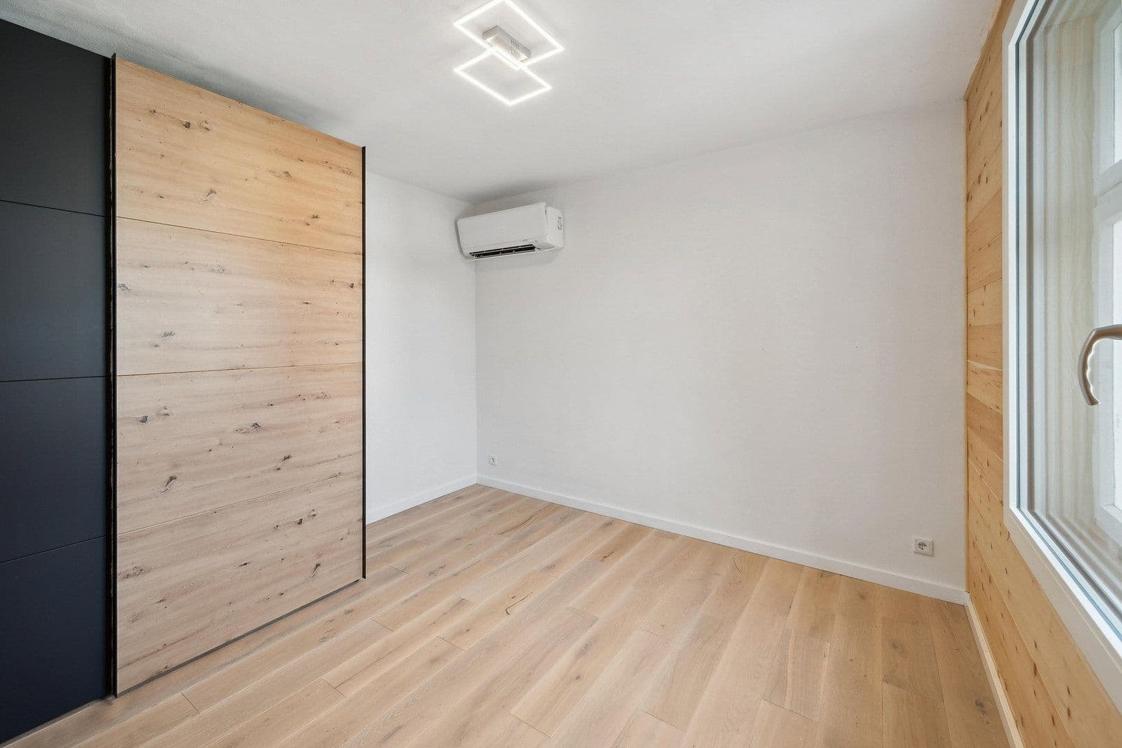 Pronájem domu 152 m², pozemek 600 m², Mittelstraße, 1, Leichlingen, Severní Porýní-Vestfálsko Pronájem domu 152 m², pozemek 600 m², Mittelstraße, 1, Leichlingen, Severní Porýní-Vestfálsko