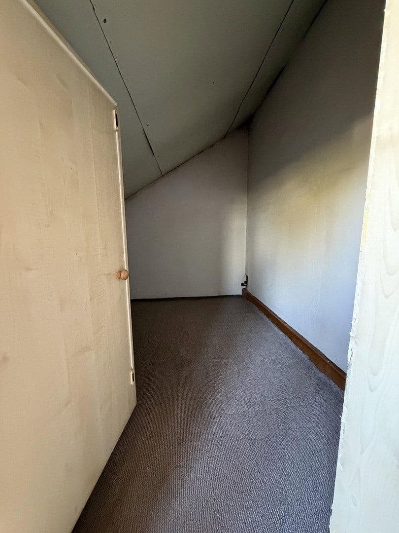 Pronájem bytu 2+1 53 m², Niderpleiser Strasse 93, Sankt Augustin, Severní Porýní-Vestfálsko Pronájem bytu 2+1 53 m², Niderpleiser Strasse 93, Sankt Augustin, Severní Porýní-Vestfálsko