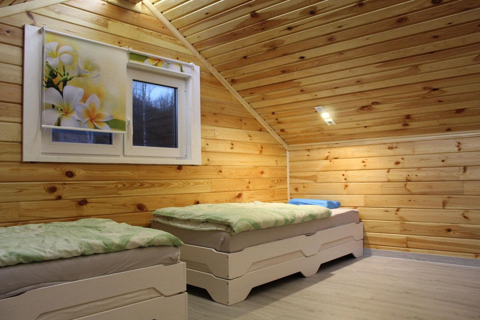Prodej domu 90 m², pozemek 367 m², Campinglpatz 1, Trausnitz, Bavorsko Prodej domu 90 m², pozemek 367 m², Campinglpatz 1, Trausnitz, Bavorsko