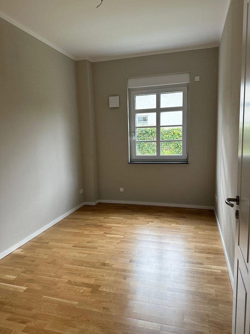 Pronájem bytu 4+1 109 m², An der Gärtnerei 9, Leuna, Sasko-Anhaltsko Pronájem bytu 4+1 109 m², An der Gärtnerei 9, Leuna, Sasko-Anhaltsko