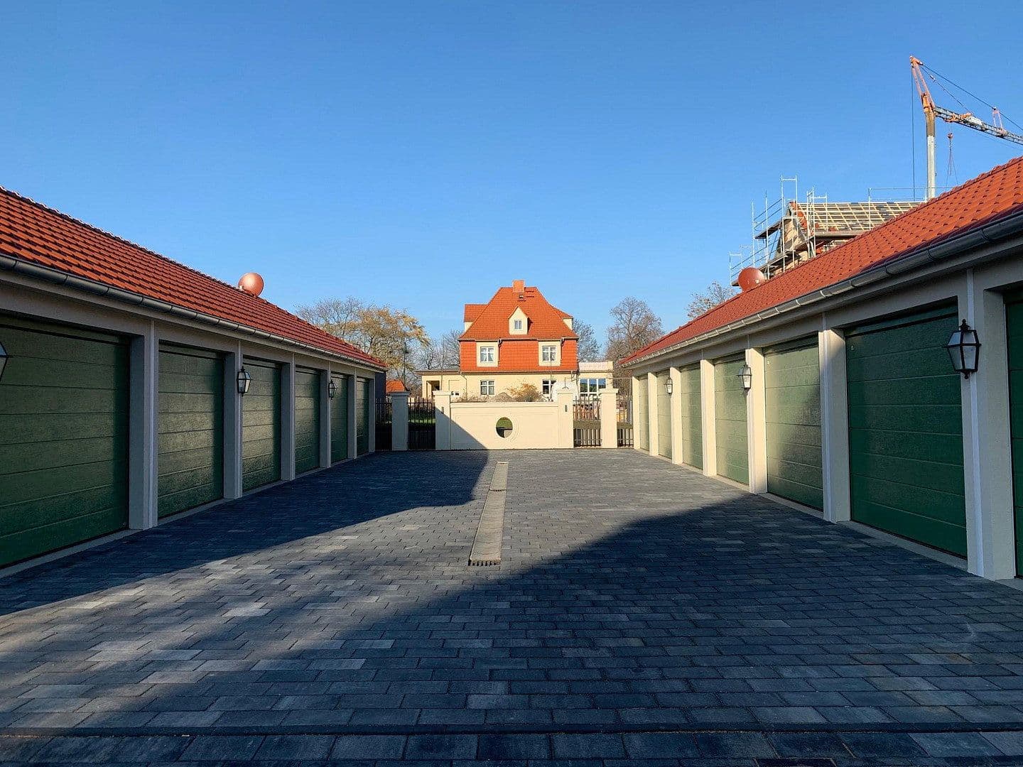 Pronájem bytu 4+1 109 m², An der Gärtnerei 9, Leuna, Sasko-Anhaltsko Pronájem bytu 4+1 109 m², An der Gärtnerei 9, Leuna, Sasko-Anhaltsko