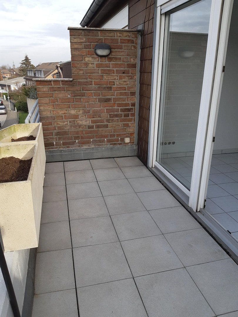 Pronájem bytu 2+1 86 m², Herzogenrath, Severní Porýní-Vestfálsko Pronájem bytu 2+1 86 m², Herzogenrath, Severní Porýní-Vestfálsko