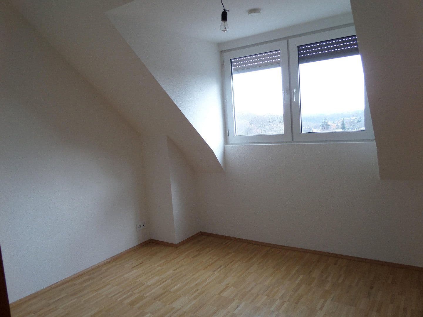 Pronájem bytu 2+1 86 m², Herzogenrath, Severní Porýní-Vestfálsko Pronájem bytu 2+1 86 m², Herzogenrath, Severní Porýní-Vestfálsko