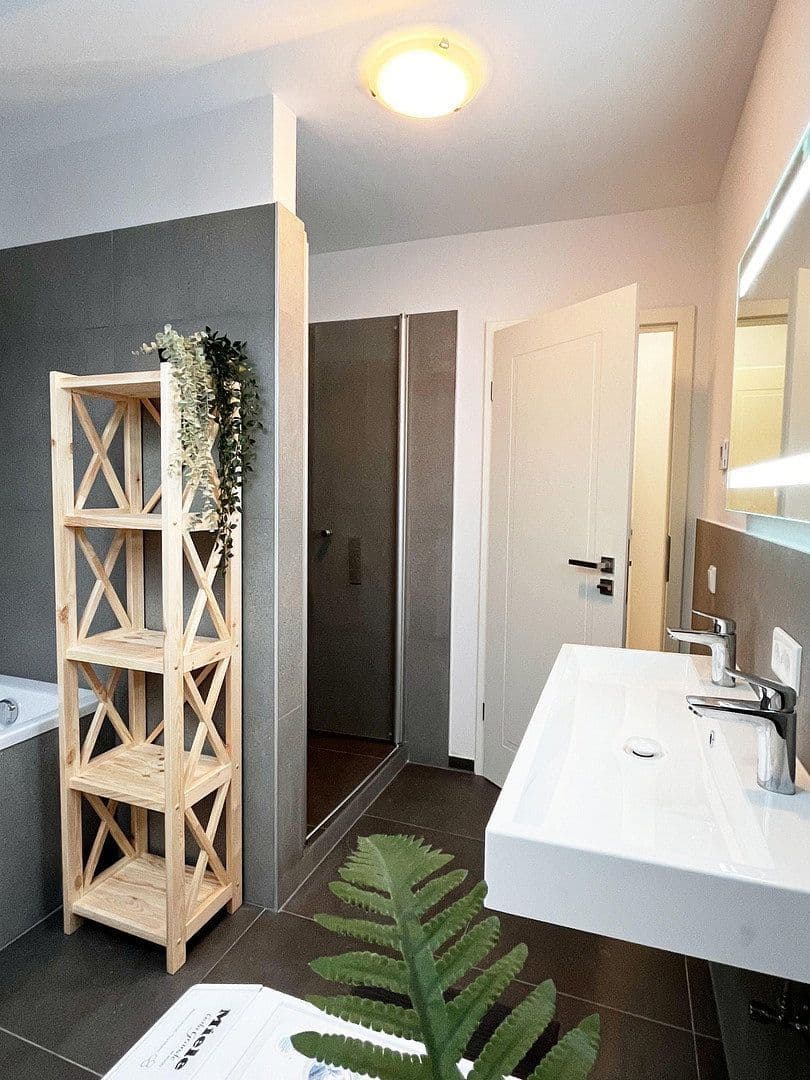 Pronájem bytu 4+1 98 m², Olching bei München, Bavorsko Pronájem bytu 4+1 98 m², Olching bei München, Bavorsko