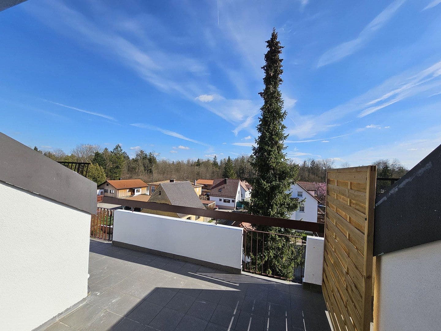 Pronájem bytu 4+1 98 m², Olching bei München, Bavorsko Pronájem bytu 4+1 98 m², Olching bei München, Bavorsko