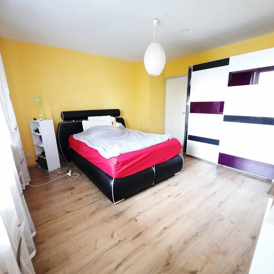 Pronájem bytu 3+1 74 m², Hameln, Dolní Sasko Pronájem bytu 3+1 74 m², Hameln, Dolní Sasko