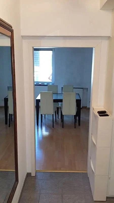 Pronájem bytu 2+1 68 m², Victoriastr. 20, Köln, Severní Porýní-Vestfálsko Pronájem bytu 2+1 68 m², Victoriastr. 20, Köln, Severní Porýní-Vestfálsko