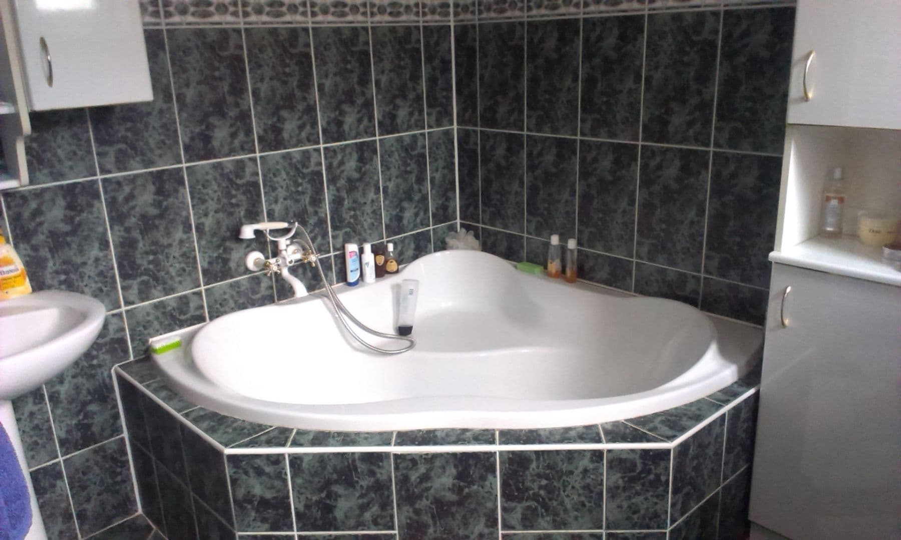 Prodej domu 135 m², pozemek 220 m², Benátská, Litomyšl, Pardubický kraj Prodej domu 135 m², pozemek 220 m², Benátská, Litomyšl, Pardubický kraj