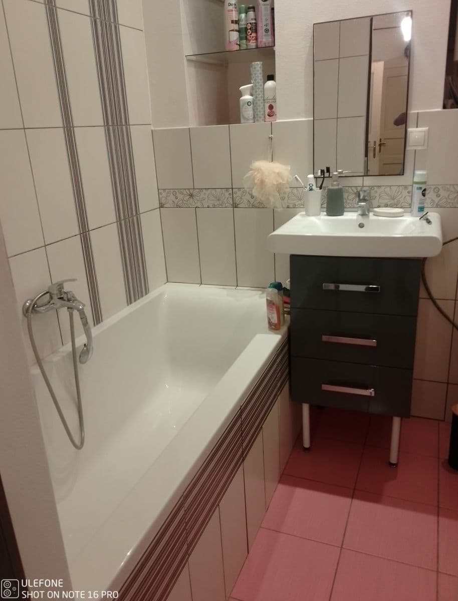 Prodej bytu 2+kk 49 m², nám. Svobody, Přerov, Olomoucký kraj Prodej bytu 2+kk 49 m², nám. Svobody, Přerov, Olomoucký kraj