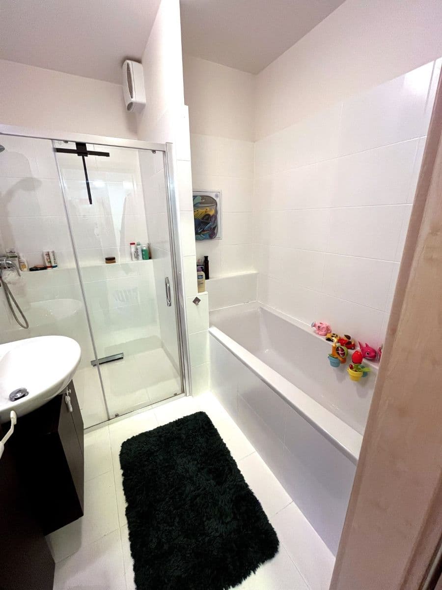 Pronájem bytu 3+kk 70 m², Miloše Havla, Praha, Praha Pronájem bytu 3+kk 70 m², Miloše Havla, Praha, Praha