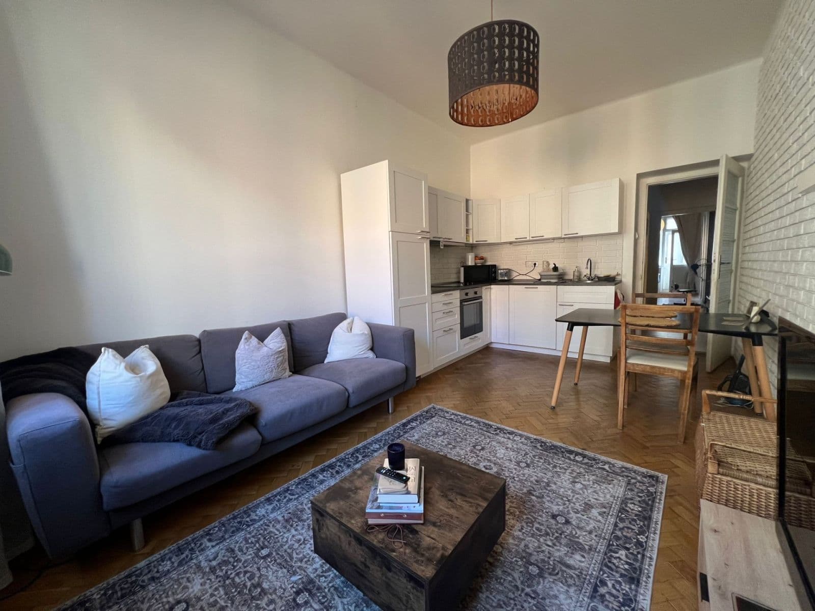 Pronájem bytu 2+kk 55 m², Mikovcova, Praha, Praha Pronájem bytu 2+kk 55 m², Mikovcova, Praha, Praha