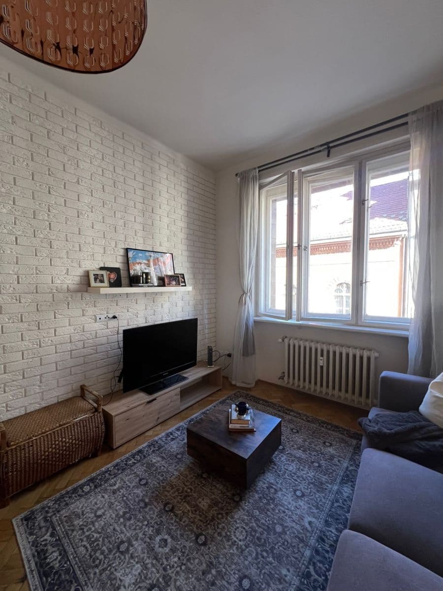 Pronájem bytu 2+kk 55 m², Mikovcova, Praha, Praha Pronájem bytu 2+kk 55 m², Mikovcova, Praha, Praha