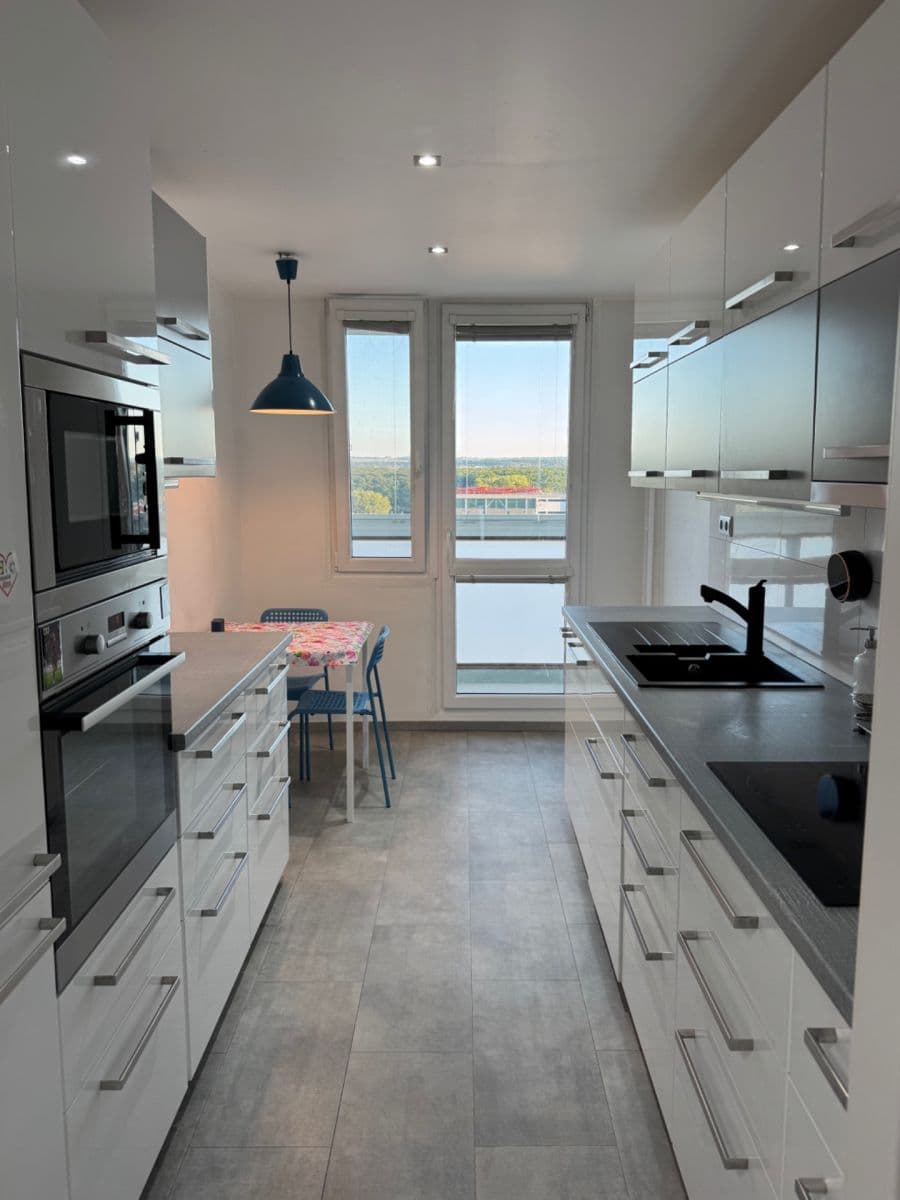 Pronájem bytu 3+1 65 m², Štichova, Praha, Praha Pronájem bytu 3+1 65 m², Štichova, Praha, Praha