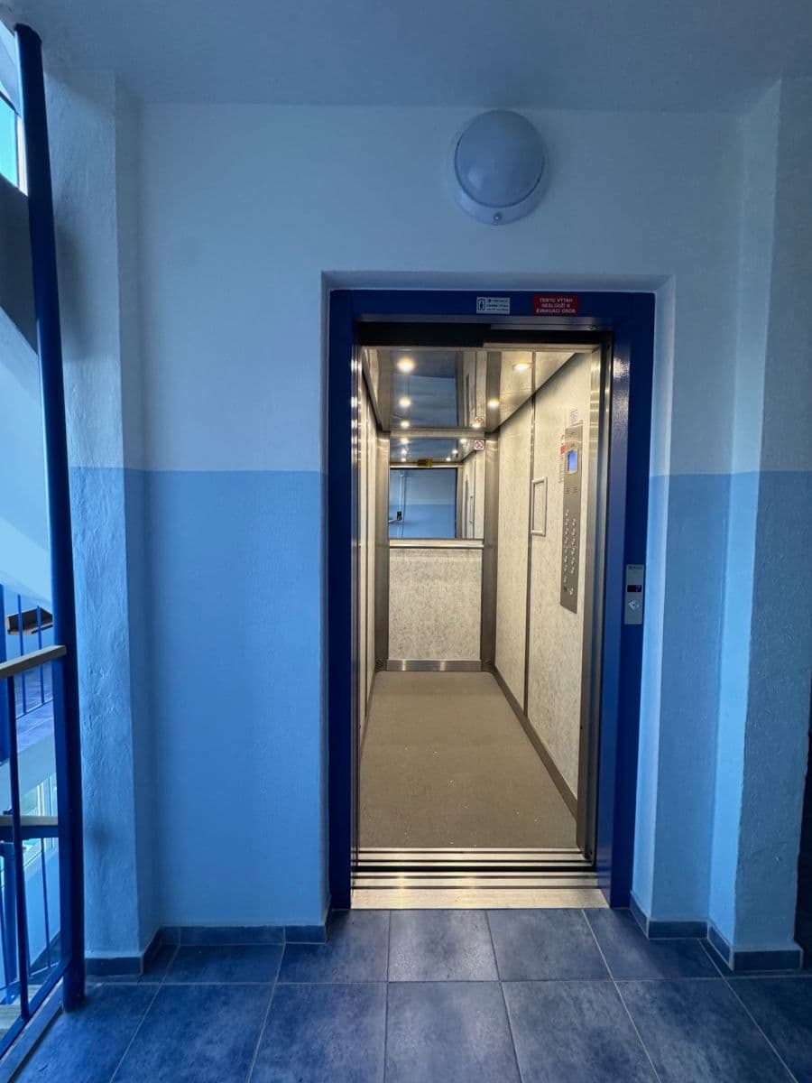 Pronájem bytu 3+1 65 m², Štichova, Praha, Praha Pronájem bytu 3+1 65 m², Štichova, Praha, Praha