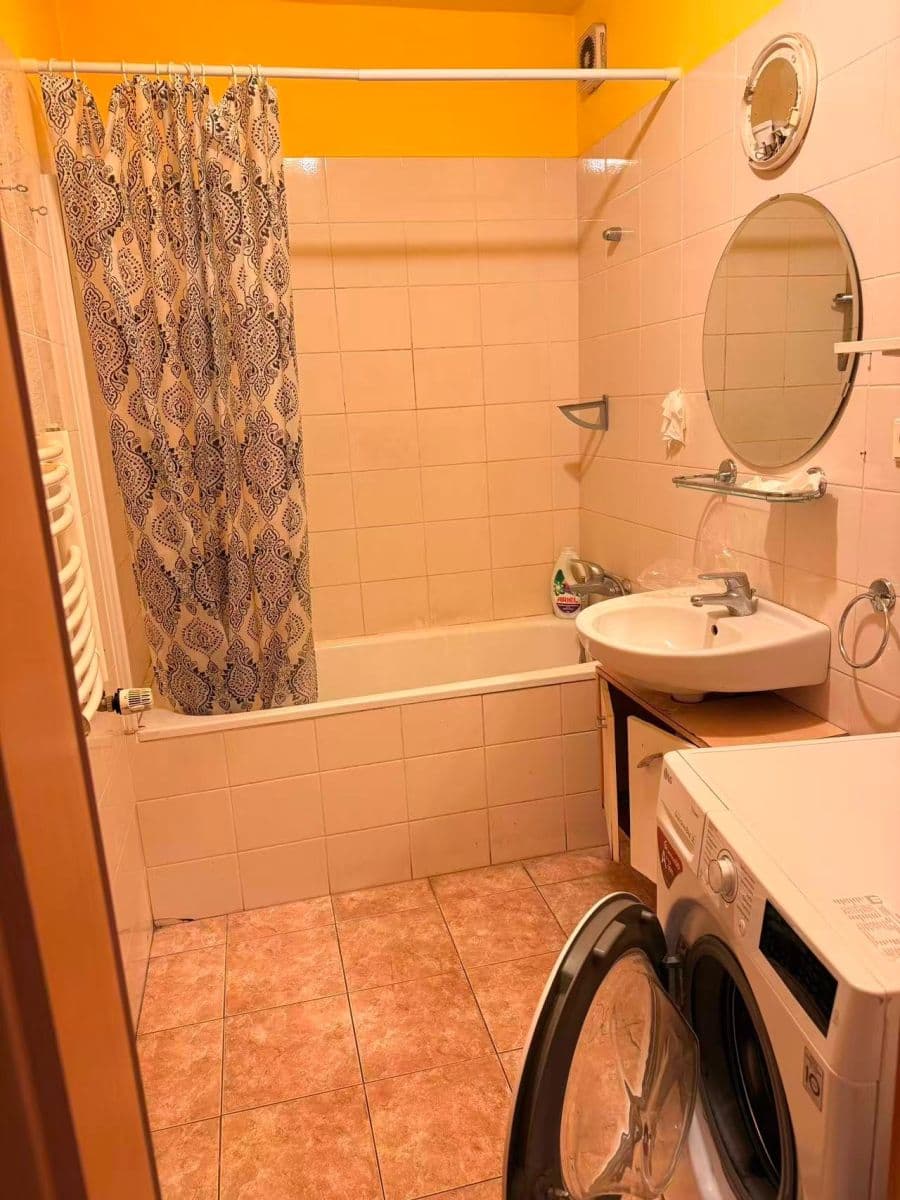 Prodej bytu 2+kk 68 m², Praha, Praha Prodej bytu 2+kk 68 m², Praha, Praha