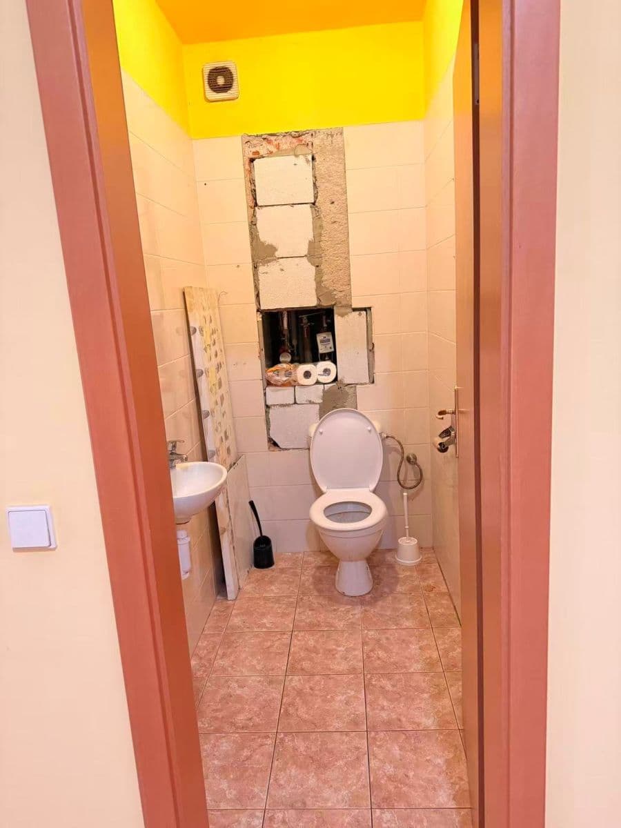 Prodej bytu 2+kk 68 m², Praha, Praha Prodej bytu 2+kk 68 m², Praha, Praha
