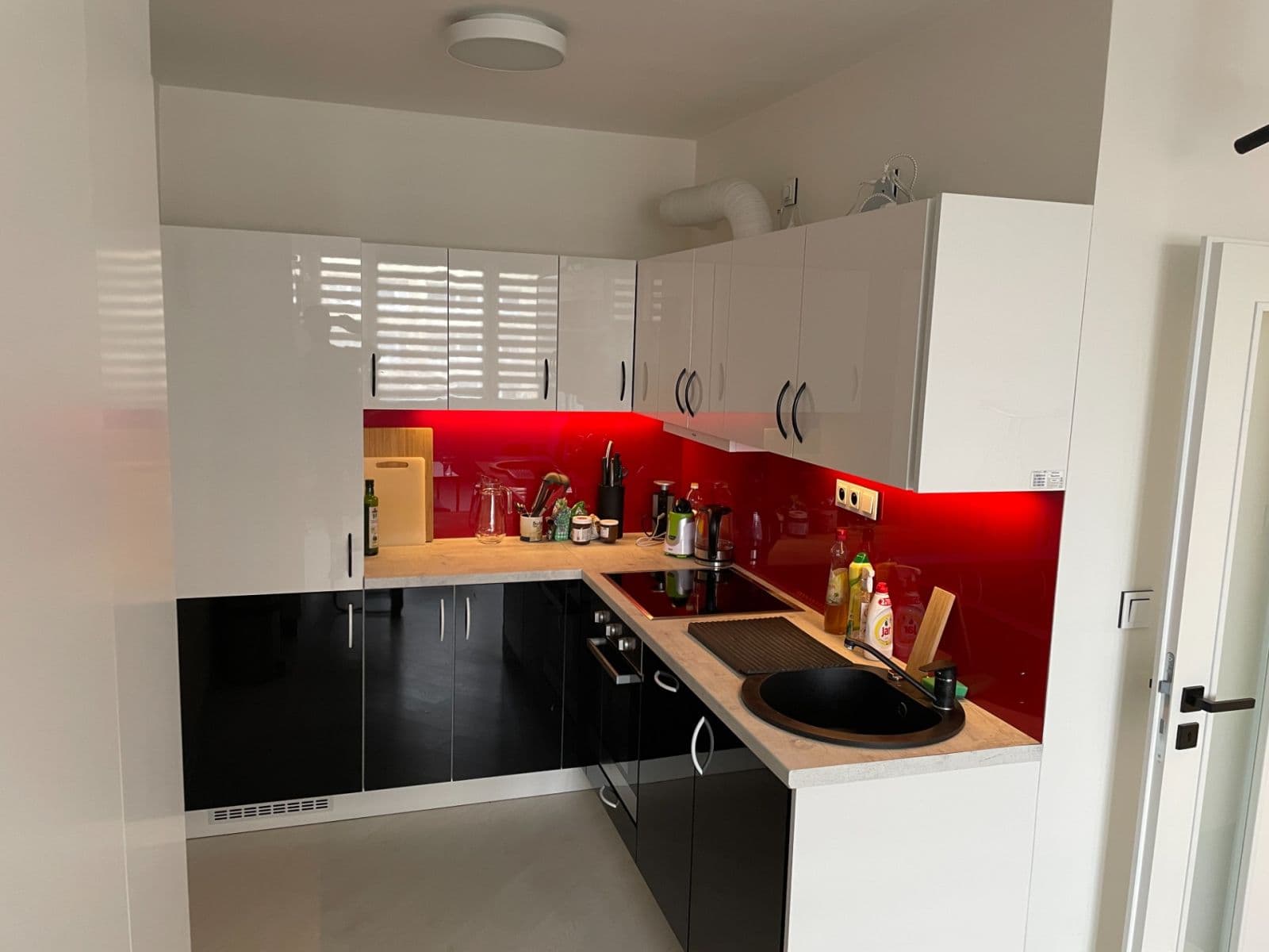 Prodej bytu 2+kk 40 m², Jetelová, Praha, Praha Prodej bytu 2+kk 40 m², Jetelová, Praha, Praha
