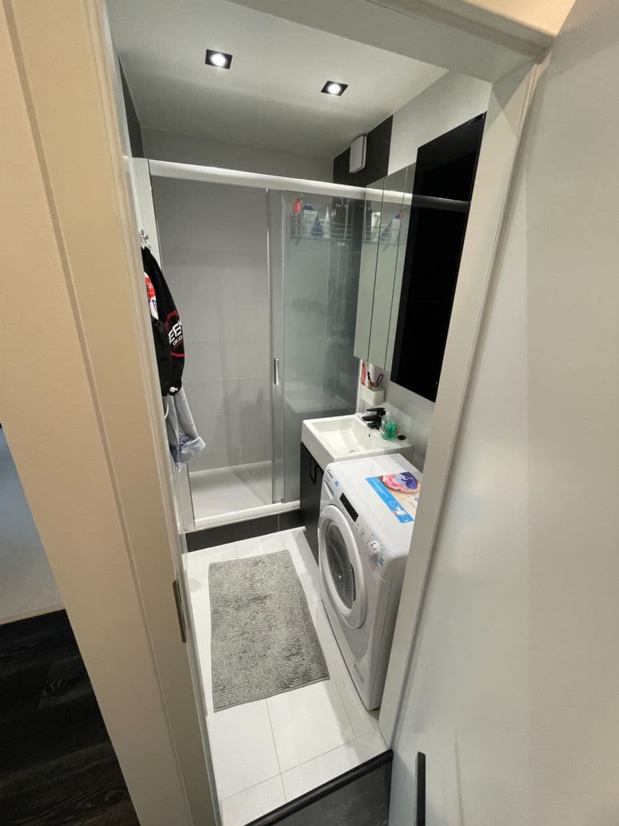 Prodej bytu 2+kk 40 m², Jetelová, Praha, Praha Prodej bytu 2+kk 40 m², Jetelová, Praha, Praha