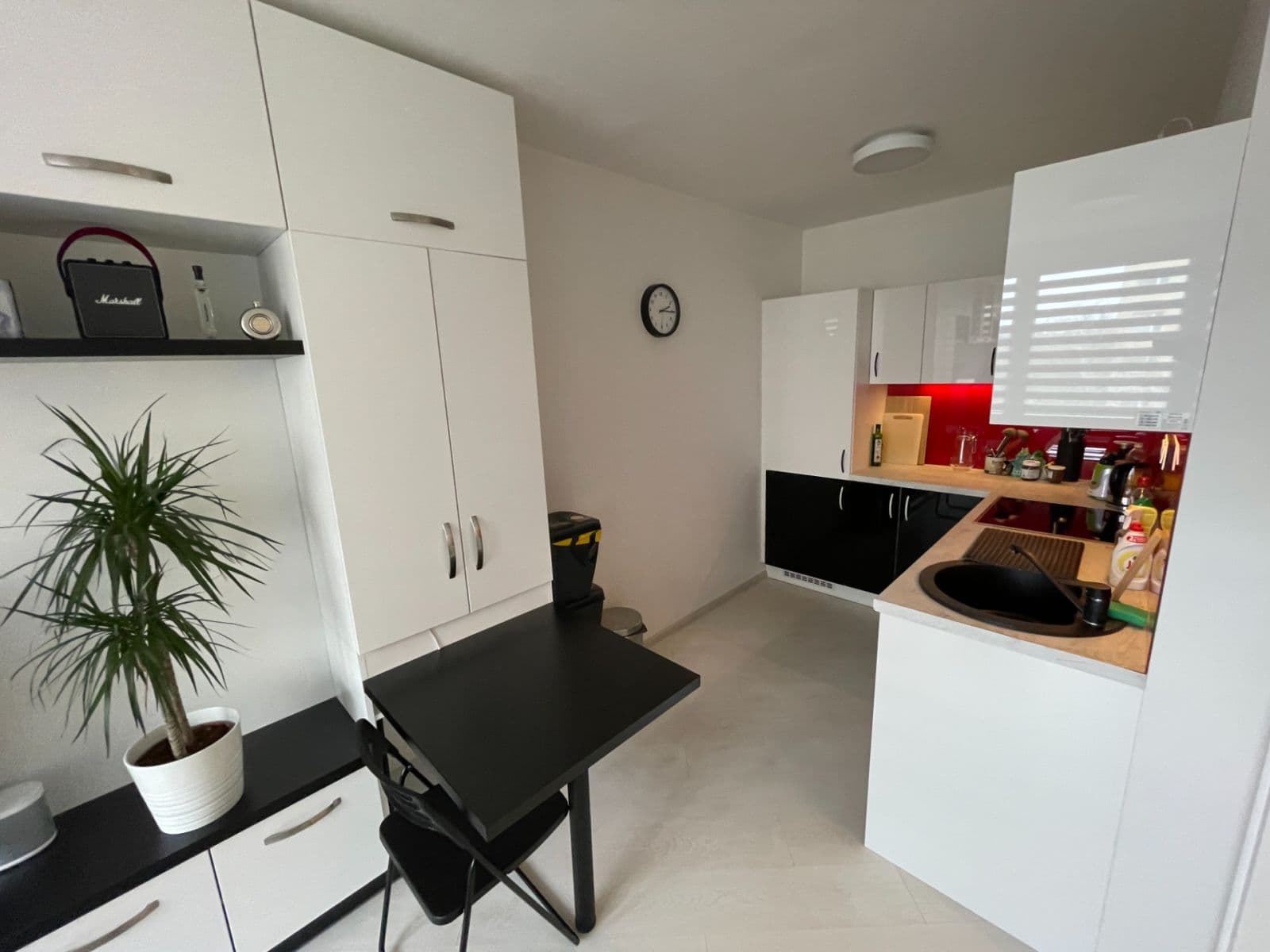 Prodej bytu 2+kk 40 m², Jetelová, Praha, Praha Prodej bytu 2+kk 40 m², Jetelová, Praha, Praha