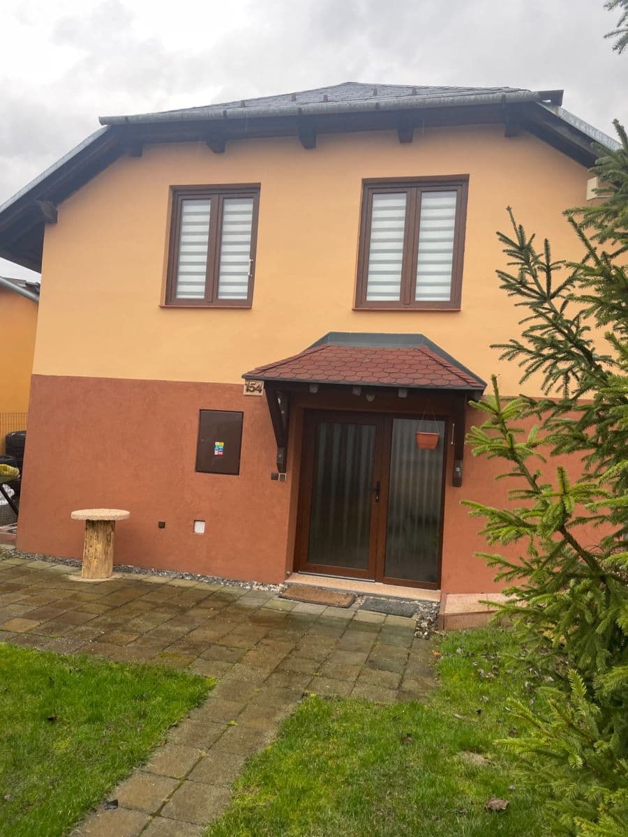 Pronájem domu 120 m², pozemek 250 m², Bílovecká, Opava, Moravskoslezský kraj Pronájem domu 120 m², pozemek 250 m², Bílovecká, Opava, Moravskoslezský kraj