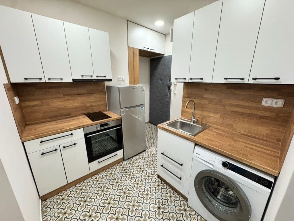 Pronájem bytu 2+1 39 m², Terronská, Praha, Praha Pronájem bytu 2+1 39 m², Terronská, Praha, Praha