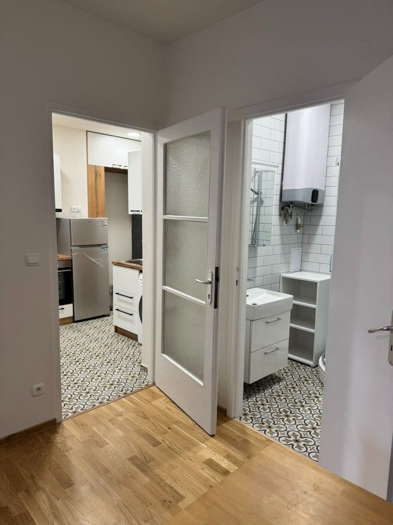 Pronájem bytu 2+1 39 m², Terronská, Praha, Praha Pronájem bytu 2+1 39 m², Terronská, Praha, Praha