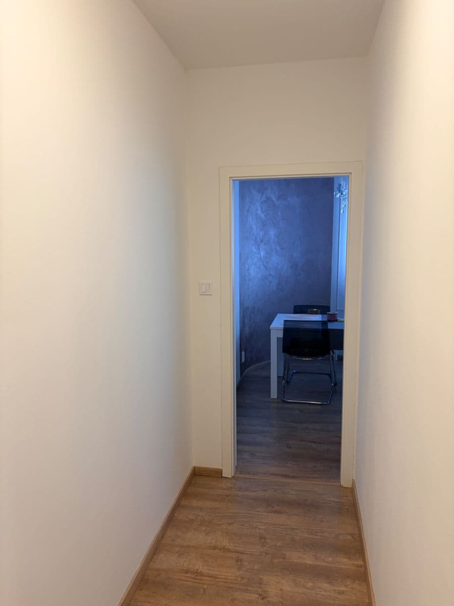 Pronájem bytu 2+1 66 m², Handkeho, Olomouc, Olomoucký kraj Pronájem bytu 2+1 66 m², Handkeho, Olomouc, Olomoucký kraj