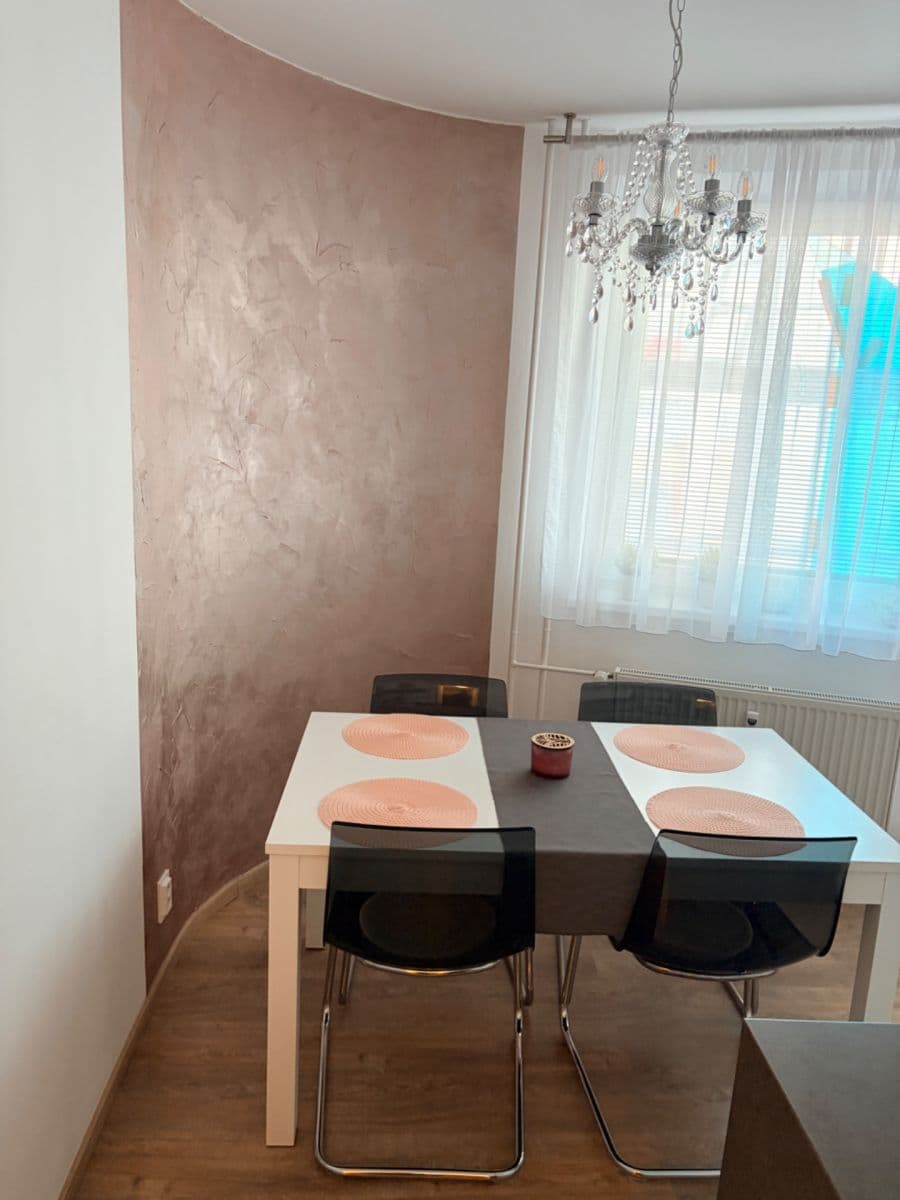 Pronájem bytu 2+1 66 m², Handkeho, Olomouc, Olomoucký kraj Pronájem bytu 2+1 66 m², Handkeho, Olomouc, Olomoucký kraj