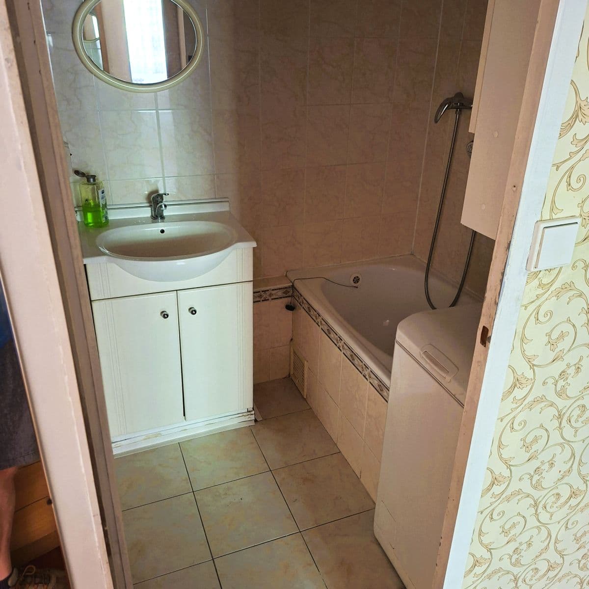 Prodej bytu 3+1 68 m², Polská, Kladno, Středočeský kraj Prodej bytu 3+1 68 m², Polská, Kladno, Středočeský kraj