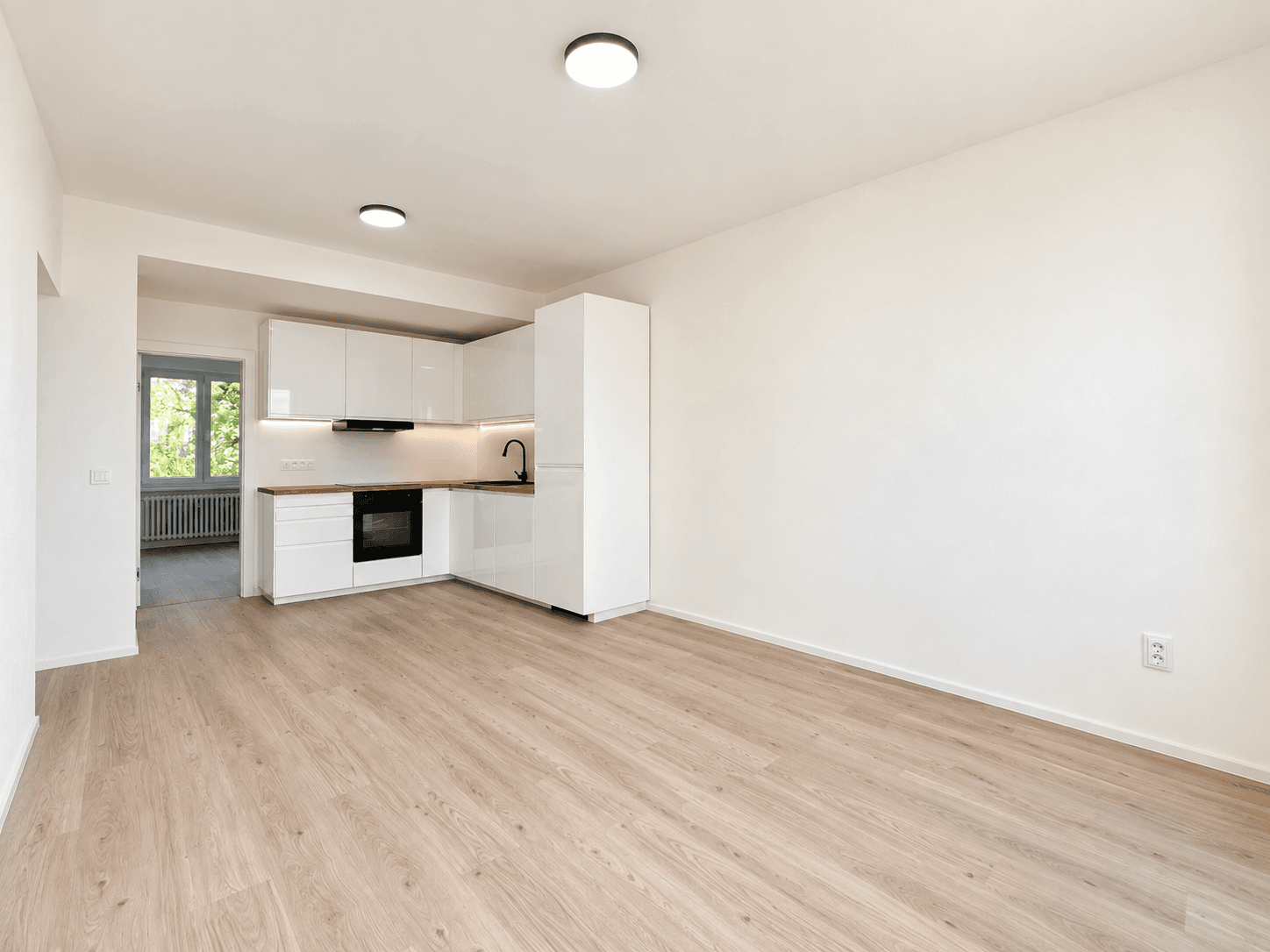 Prodej bytu 3+kk 57 m², 28. října, Neratovice, Středočeský kraj Prodej bytu 3+kk 57 m², 28. října, Neratovice, Středočeský kraj