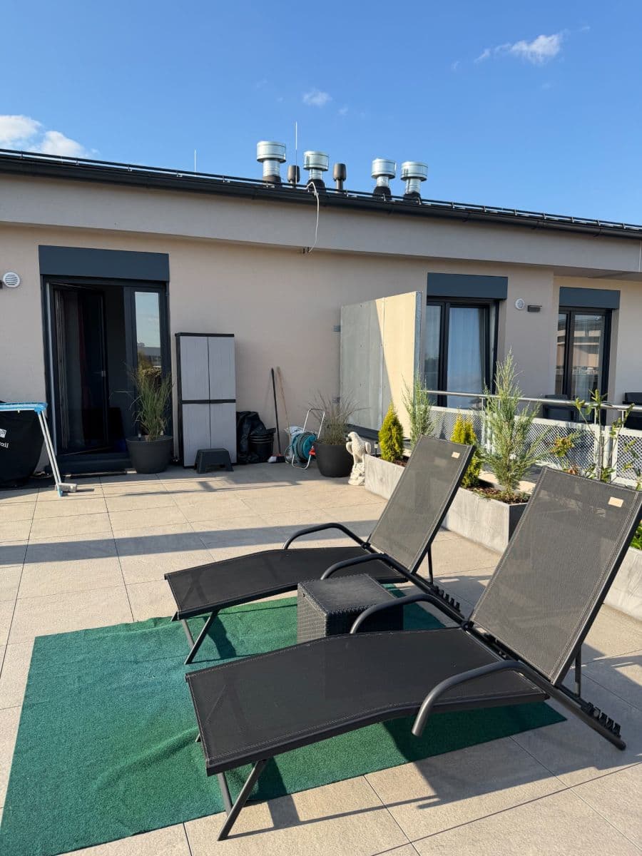 Pronájem bytu 3+kk 63 m², Augustina Lukeše, Brandýs nad Labem-Stará Boleslav, Středočeský kraj Pronájem bytu 3+kk 63 m², Augustina Lukeše, Brandýs nad Labem-Stará Boleslav, Středočeský kraj