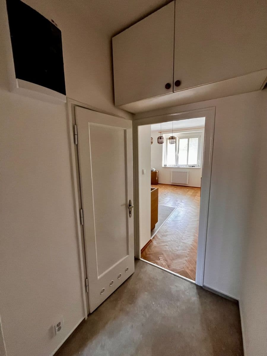Pronájem bytu 2+kk 38 m², Nad Buďánkami I, Praha, Praha Pronájem bytu 2+kk 38 m², Nad Buďánkami I, Praha, Praha