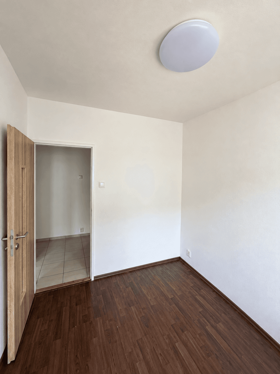 Prodej bytu 3+1 55 m², Varnsdorfská, Praha, Praha Prodej bytu 3+1 55 m², Varnsdorfská, Praha, Praha