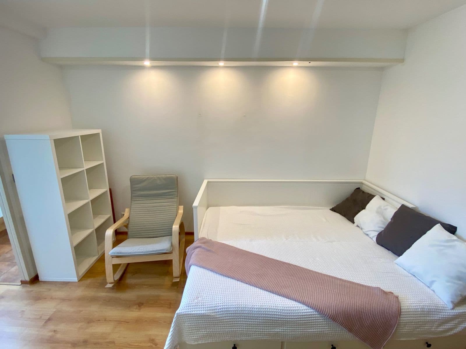Pronájem bytu 1+kk 22 m², Kuželova, Praha, Praha Pronájem bytu 1+kk 22 m², Kuželova, Praha, Praha