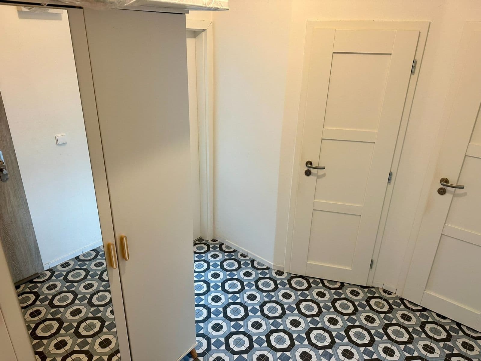Pronájem bytu 1+1 50 m², Horoušanská, Praha, Praha Pronájem bytu 1+1 50 m², Horoušanská, Praha, Praha