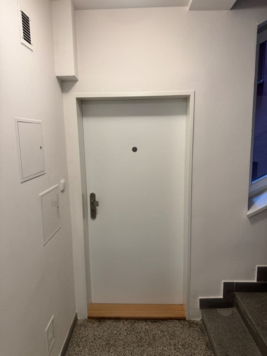 Pronájem bytu 2+kk 46 m², Viklefova, Praha, Praha Pronájem bytu 2+kk 46 m², Viklefova, Praha, Praha