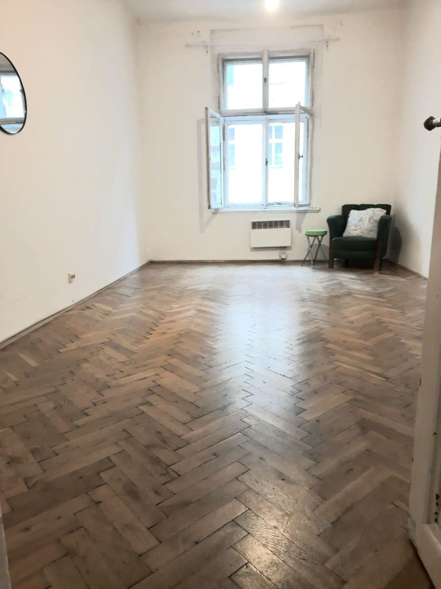 Pronájem bytu 2+1 65 m², Krásova, Praha, Praha Pronájem bytu 2+1 65 m², Krásova, Praha, Praha